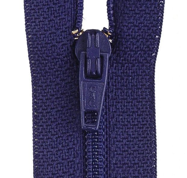 Coats all purpose plastic zipper 7 inch deep purple notion