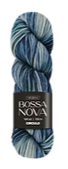 Skein of Circulo Bossa Nova superwash merino wool yarn in Lagoon