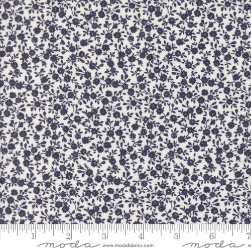 Summertime Cream Navy 55321 31 quilting fabric