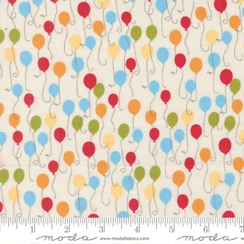 Moda Animal Park Fun Dove 20961 11 grey zoo quilting cotton
