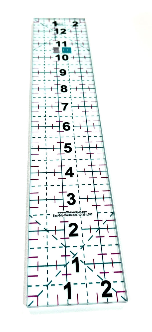 Rectangular ruler with grid and measurements on a white background