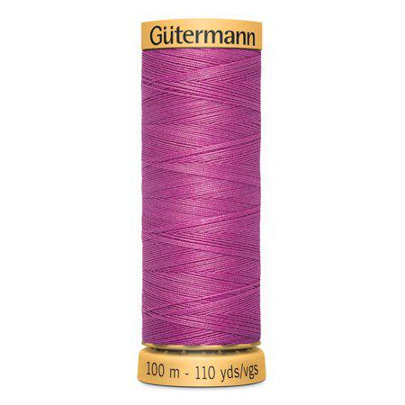 Spool of purple thread with 'Gäutermann' branding on a white background
