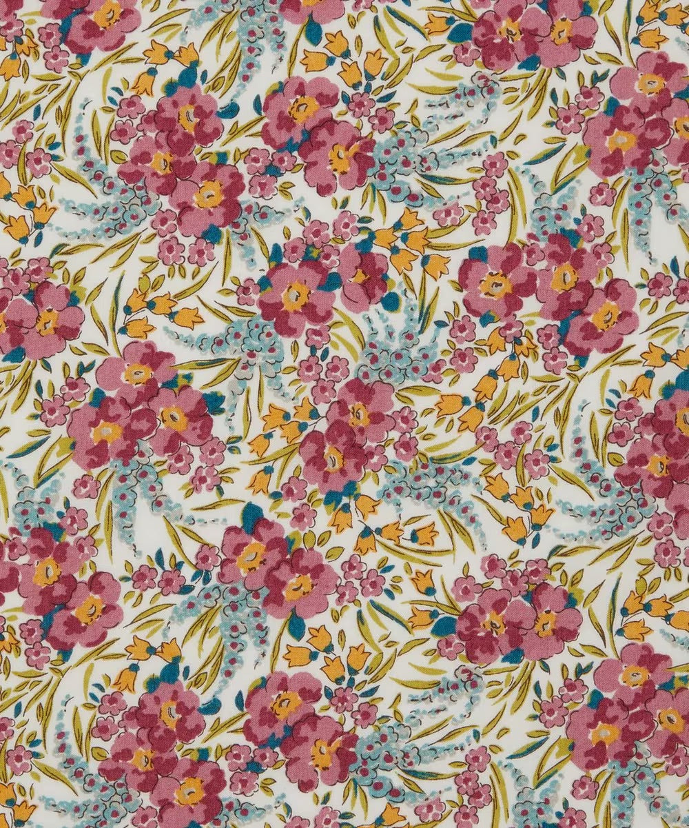 Floral pattern with pink flowers and green leaves on a white background