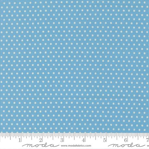 Moda Animal Park Fun Bluebird 20967 12 blue zoo quilting cotton