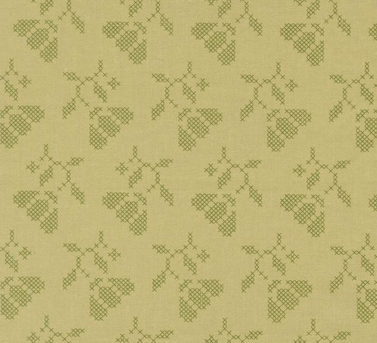 Moda Sunbonnet Pear cotton quilting fabric 31764-18