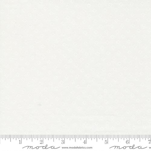 Coriander Seeds 42 White quilting fabric