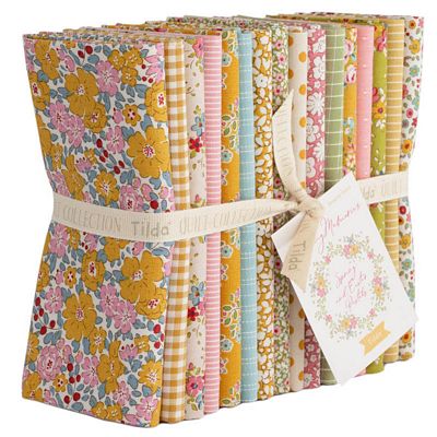Creating Memories FQB 16 Fabrics 20x22in Spring