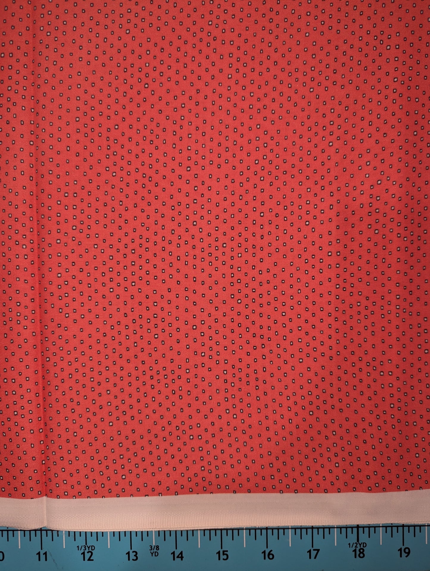 Pixie - Square Dot Blender - Dark Salmon