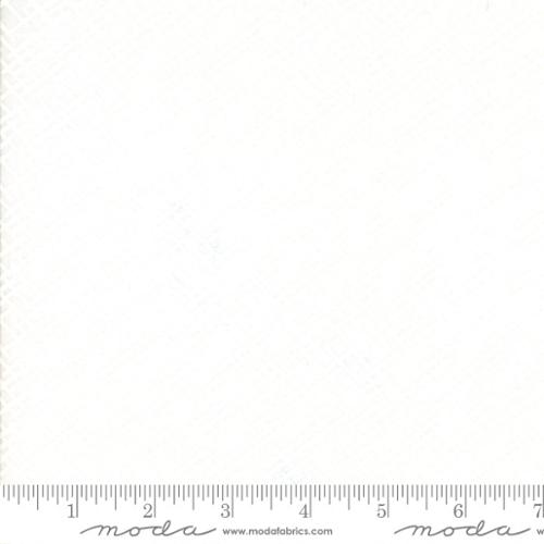 Muslin Mates Trellis White quilting fabric