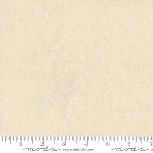 Moda The Henhouse Cloud White 48438 31 quilting cotton farmhouse