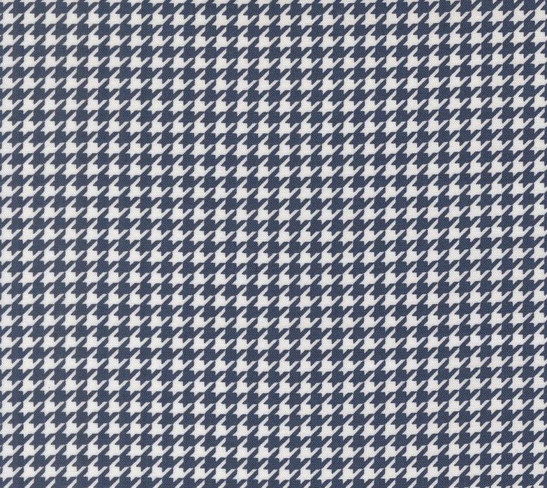 Moda Delightfully Yours Navy 37702-19 cotton quilting fabric