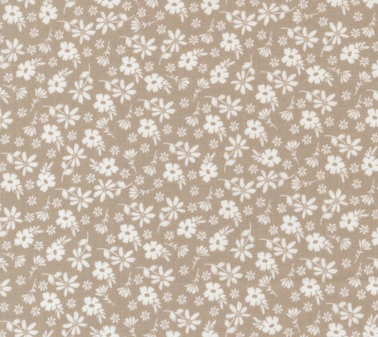 Moda Delightfully Yours Stone 37701-20 cotton quilting fabric