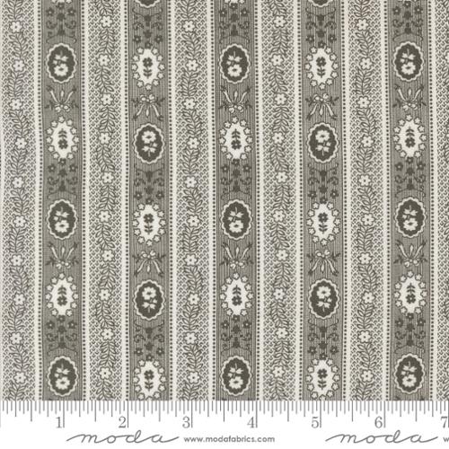 Moda Agatha Road Fig Tree Co Midnight 35412 15 quilting fabric
