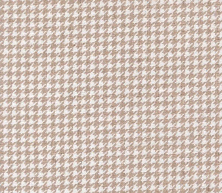 Moda Delightfully Yours Stone 37702-20 cotton quilting fabric