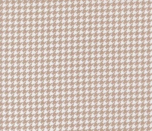 Moda Delightfully Yours Stone 37702-20 cotton quilting fabric