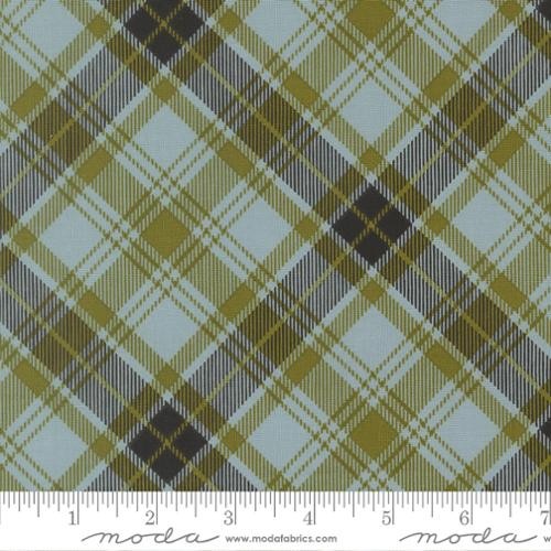 Moda - Chilly - Sweetwater - Christmas Plaid Storm 55715 25