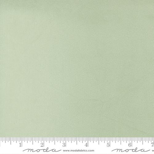 Shannon Fabrics Quilting Cuddle Solid Meadow green short-pile minky fabric